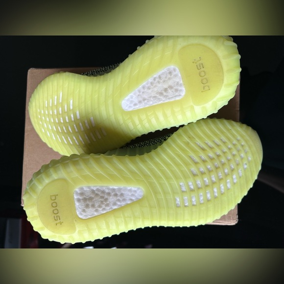 Yeezy boost - Picture 3 of 5